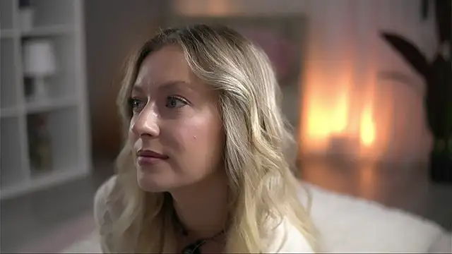 AnnastasiaMills online show from August 8, 2026, 9:44 pm
