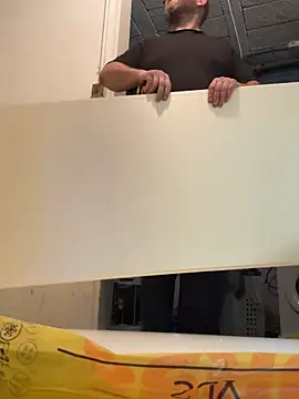 Snapshot of billybib83 chatting on October 24, 2025, 4:28 pm billybib83 online show from October 24, 2025, 4:28 pm