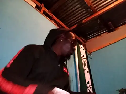 Snapshot of rasvinchi chatting on February 6, 2026, 10:28 pm rasvinchi online show from February 6, 2026, 10:28 pm