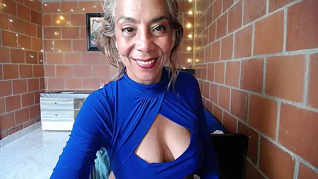 Lady Lolla11 online show from May 23, 2026, 10:09 pm