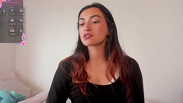 Snapshot of Gabee7_ chatting on October 21, 2025, 7:57 pm Gabee7 online show from October 21, 2025, 7:57 pm