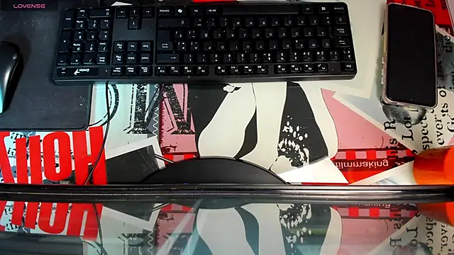 Tania Duque online show from October 2, 2025, 1:58 pm