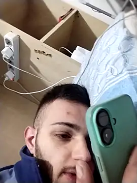 Francescodicristina44 online show from April 9, 2026, 7:42 pm