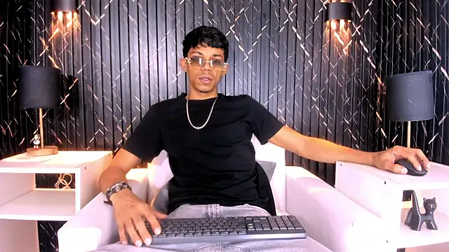 Gregory Sforza online show from December 4, 2025, 6:29 pm