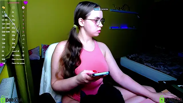 Snapshot of Lilysweet13 chatting on January 10, 2026, 6:58 pm Lilysweet13 online show from January 10, 2026, 6:58 pm