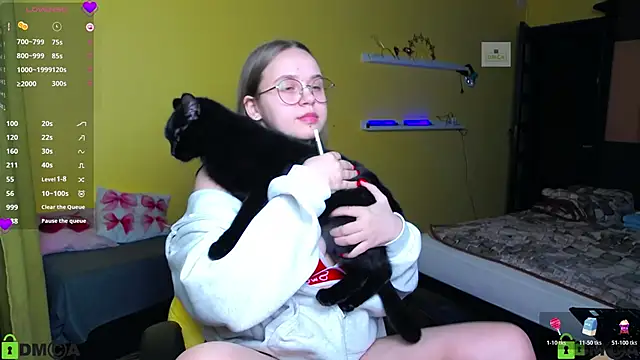 Snapshot of Lilysweet13 chatting on January 6, 2026, 2:10 pm Lilysweet13 online show from January 6, 2026, 2:10 pm