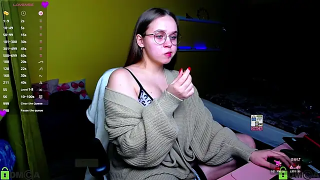 Snapshot of Lilysweet13 chatting on January 16, 2026, 5:28 pm Lilysweet13 online show from January 16, 2026, 5:28 pm