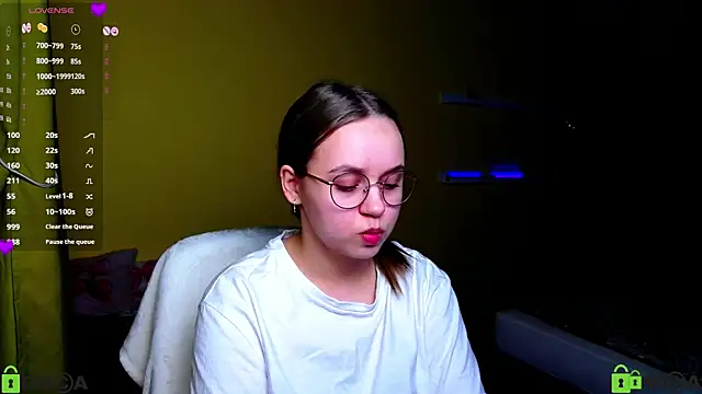 Snapshot of Lilysweet13 chatting on January 17, 2026, 5:16 pm Lilysweet13 online show from January 17, 2026, 5:16 pm