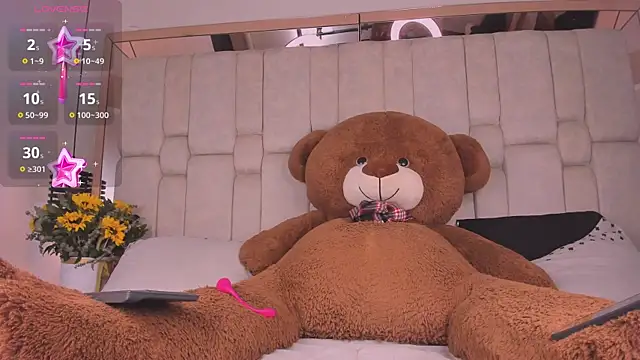 Snapshot of Daia_Ortiz chatting on October 4, 2025, 8:10 pm Daia Ortiz online show from October 4, 2025, 8:10 pm