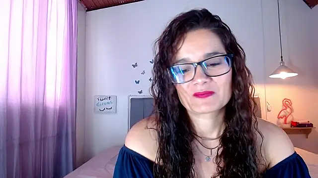 Rose Thompson1 online show from March 15, 2025, 2:23 pm