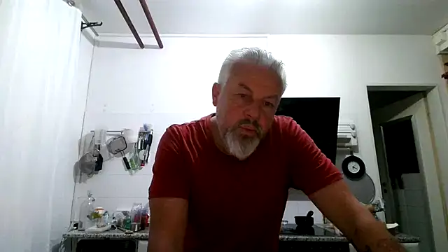 Berg Boy online show from April 10, 2026, 4:19 am