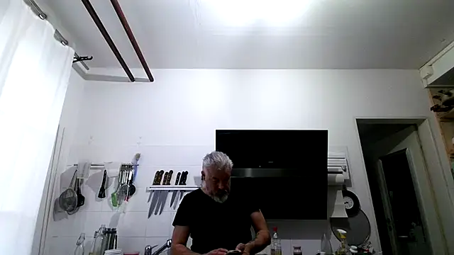 Berg Boy online show from February 11, 2026, 7:41 am