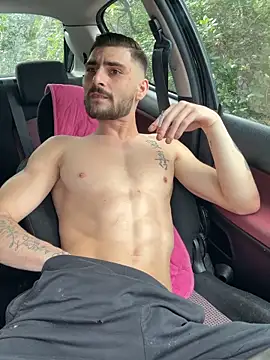 Hugo34bg online show from February 15, 2026, 11:20 am