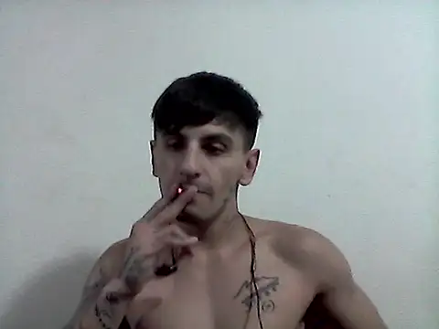 Exequiel420o online show from January 13, 2026, 3:43 am