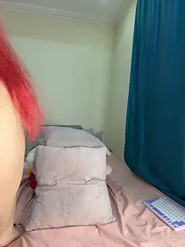 Ivelleee  online show from September 24, 2025, 11:32 pm