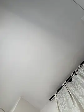 Ivelleee  online show from March 21, 2026, 12:45 am