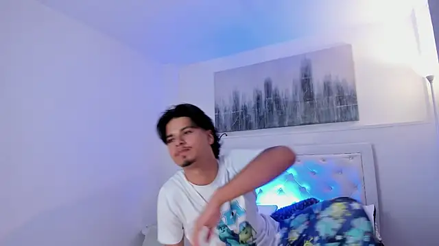 Snapshot of MathewAdams chatting on October 3, 2025, 6:31 pm MathewAdams online show from October 3, 2025, 6:31 pm