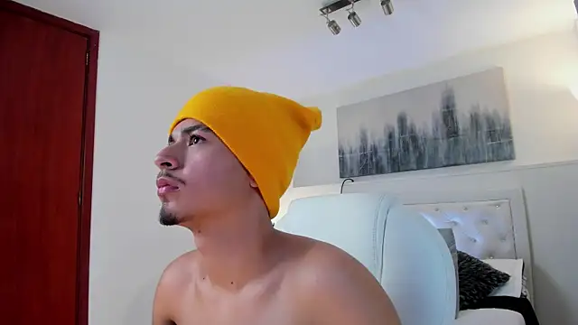 Snapshot of MathewAdams chatting on October 1, 2025, 7:07 pm MathewAdams online show from October 1, 2025, 7:07 pm