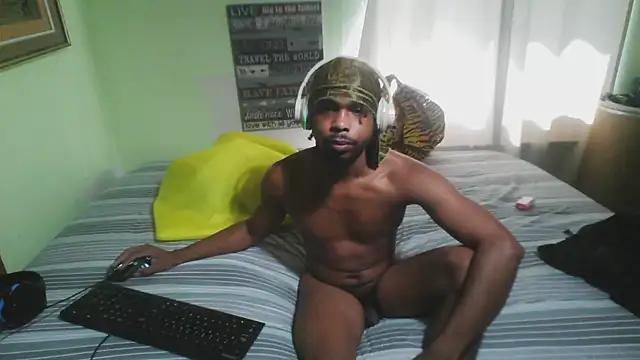 Snapshot of anthonyroth chatting on October 24, 2025, 5:12 pm anthonyroth online show from October 24, 2025, 5:12 pm