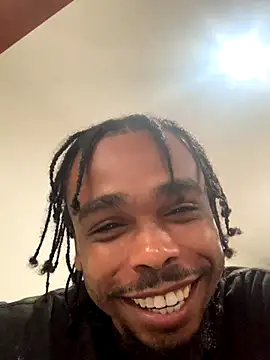 Snapshot of anthonyroth chatting on October 25, 2025, 11:27 pm anthonyroth online show from October 25, 2025, 11:27 pm