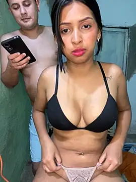 Snapshot of Mr_brian03 chatting on October 29, 2025, 3:05 am Mr brian03 online show from October 29, 2025, 3:05 am