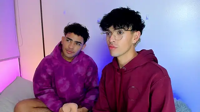 LucasCarterr  online show from March 18, 2025, 7:44 am