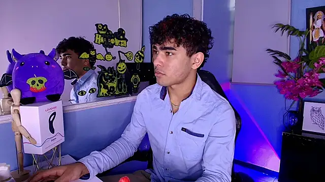 LucasCarterr  online show from October 20, 2025, 10:21 pm