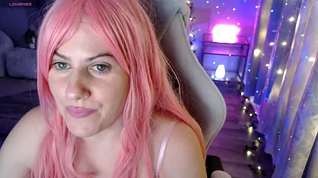 Snapshot of BellaStar84 chatting on February 19, 2026, 12:13 pm BellaStar84 online show from February 19, 2026, 12:13 pm