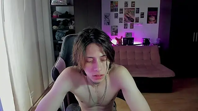 xIce Boy online show from May 10, 2026, 9:38 pm