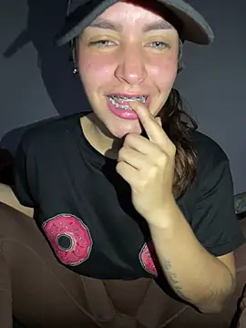 bran lindi online show from April 7, 2026, 10:22 pm