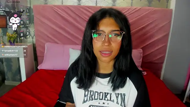 Snapshot of Karin_Ks chatting on February 3, 2026, 6:22 am Karin Ks online show from February 3, 2026, 6:22 am