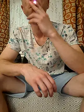 svenpfeifer online show from September 18, 2025, 12:13 am