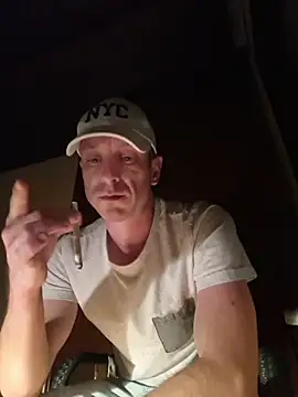 svenpfeifer online show from July 5, 2026, 1:43 am