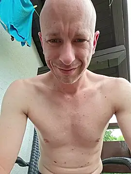 svenpfeifer online show from July 8, 2026, 10:49 am