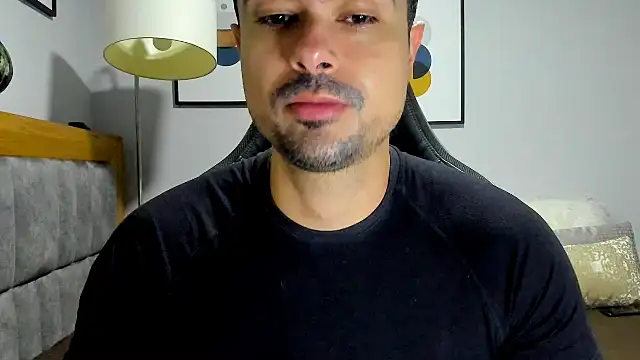 Snapshot of Dante_Storm chatting on December 17, 2025, 2:16 am Dante Storm online show from December 17, 2025, 2:16 am