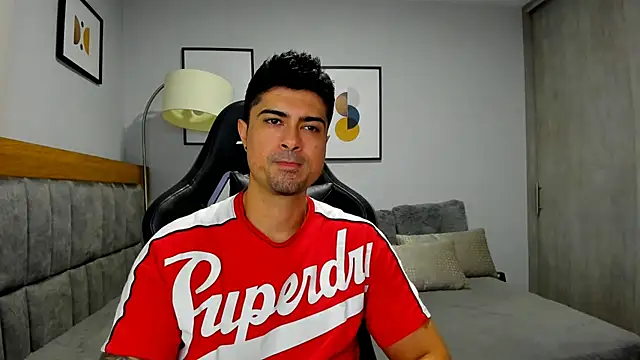 Snapshot of Dante_Storm chatting on October 31, 2025, 1:46 am Dante Storm online show from October 31, 2025, 1:46 am