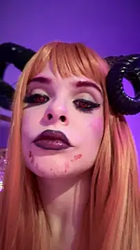 Snapshot of LoganPeny chatting on October 31, 2025, 6:54 am LoganPeny online show from October 31, 2025, 6:54 am