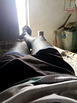 Snapshot of PolarFriend0 chatting on February 15, 2026, 4:46 am PolarFriend0 online show from February 15, 2026, 4:46 am