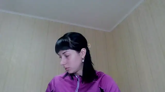 Snapshot of _Black-Panther_ chatting on October 6, 2025, 7:42 am Black-Panther online show from October 6, 2025, 7:42 am