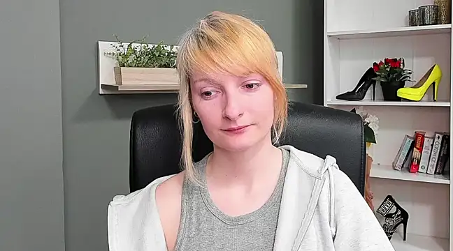 hottieBlair online show from March 19, 2025, 10:44 am