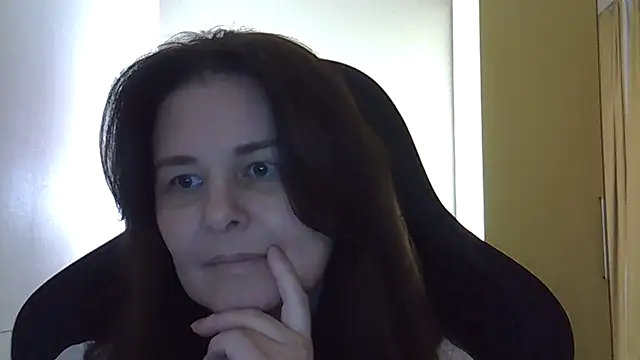  luna 08 online show from March 14, 2025, 11:32 pm