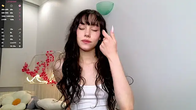 glamourr online show from November 30, 2025, 8:48 am