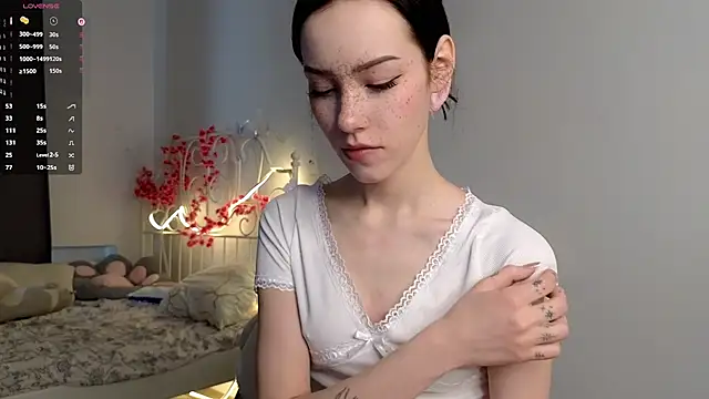 glamourr online show from March 25, 2026, 10:14 am