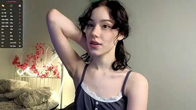 glamourr online show from October 8, 2025, 9:22 am