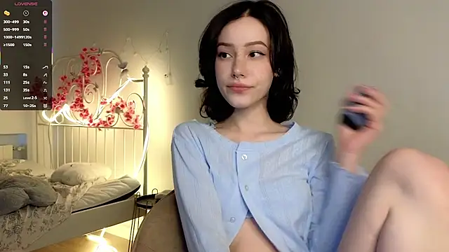 glamourr online show from October 3, 2025, 9:00 am