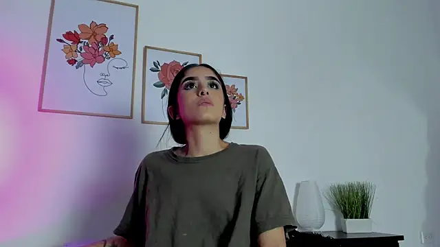 Snapshot of alana_111 chatting on September 26, 2025, 3:13 am alana 111 online show from September 26, 2025, 3:13 am