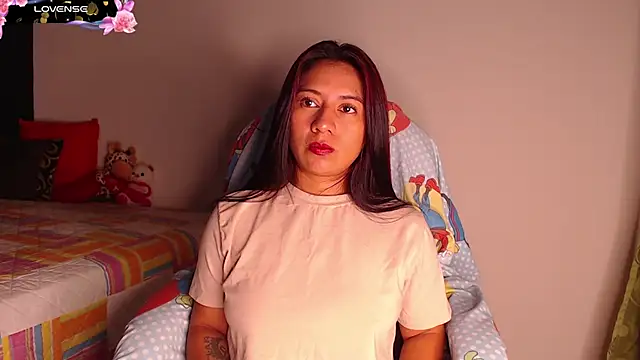 yes0225 online show from September 18, 2025, 3:15 pm