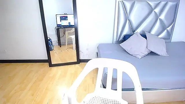 goldenn ass1 online show from November 12, 2025, 3:21 am