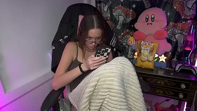 Snapshot of SpaceCowWhore chatting on January 14, 2026, 4:16 am SpaceCowWhore online show from January 14, 2026, 4:16 am