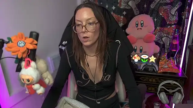 Snapshot of SpaceCowWhore chatting on January 15, 2026, 4:38 am SpaceCowWhore online show from January 15, 2026, 4:38 am